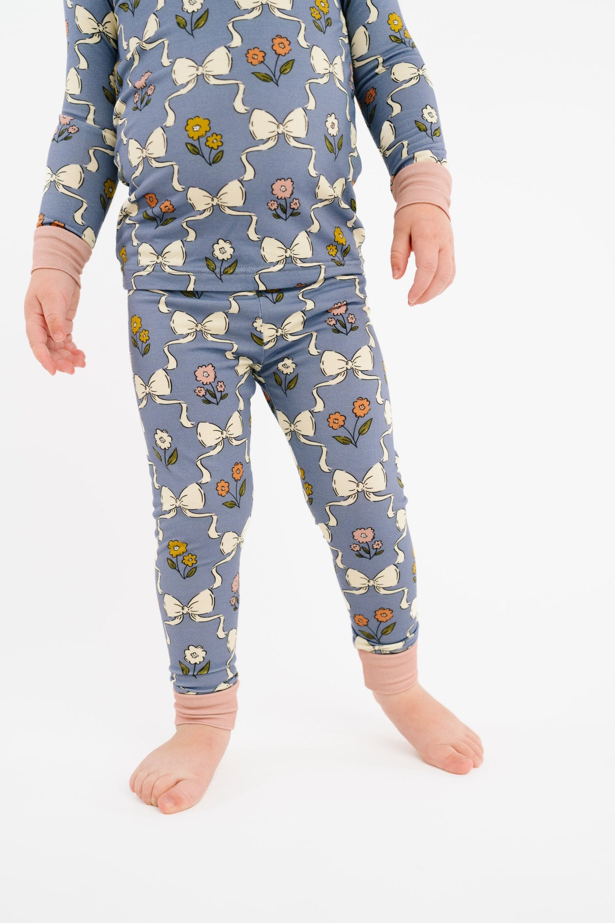 Bow Blooms Bamboo Set