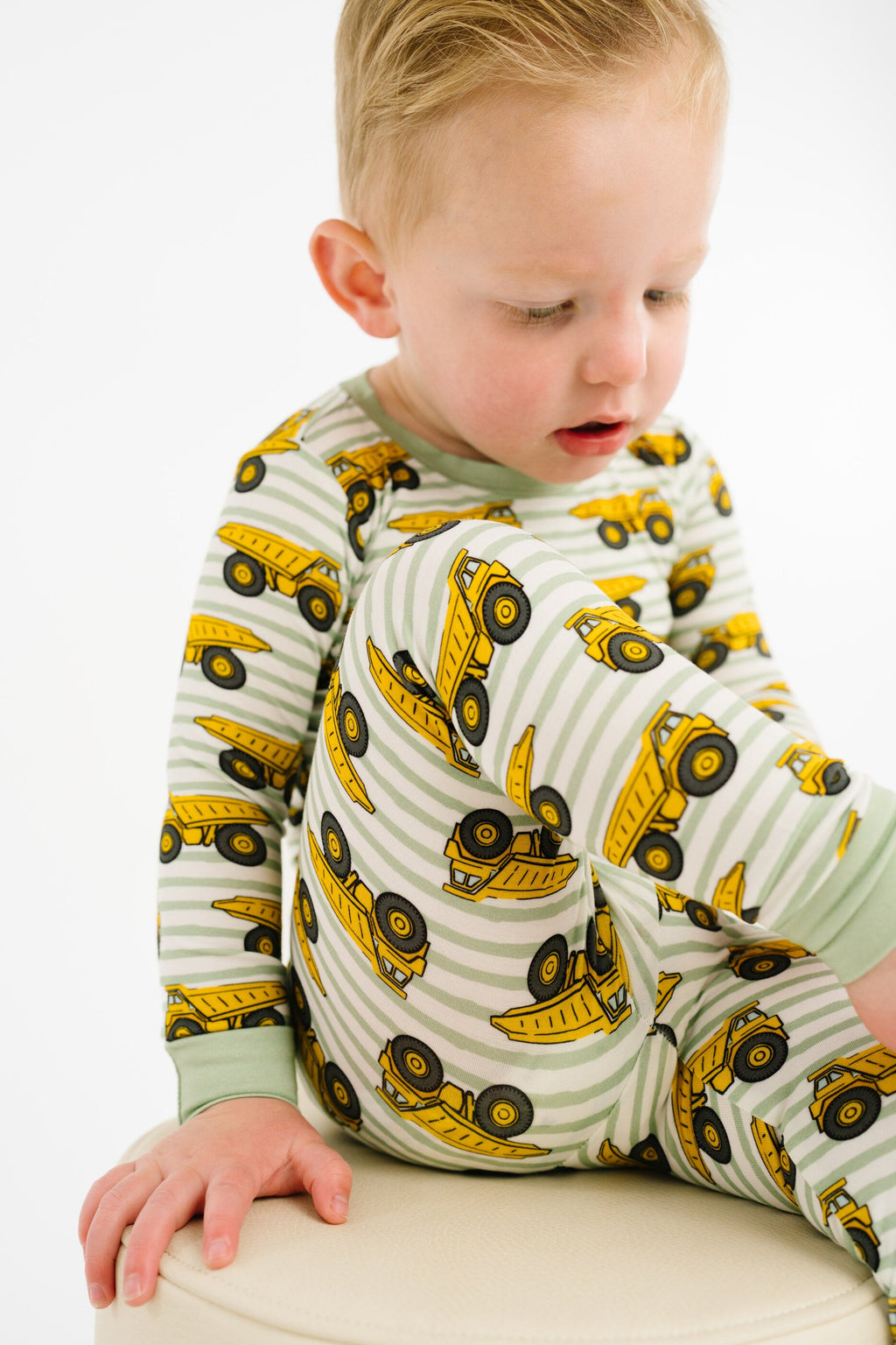 Dump Trucks Bamboo Set